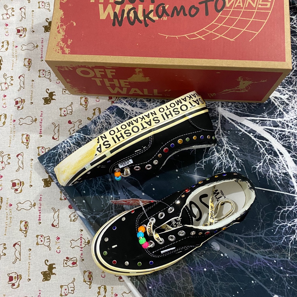 Vans Women Black Canvas Low-Top Sneakers With Decorative Beads